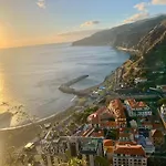 Madeira Sea Sunshine With Heated Pool Apartamento