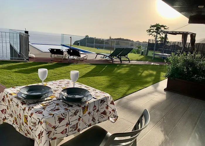 Madeira Sea Sunshine With Heated Pool Lejlighed