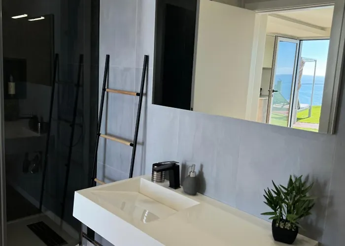 Madeira Sea Sunshine With Heated Pool